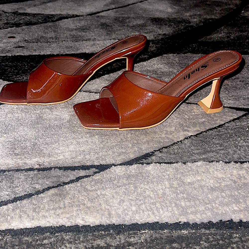 Brown Kitten Heel Shoes